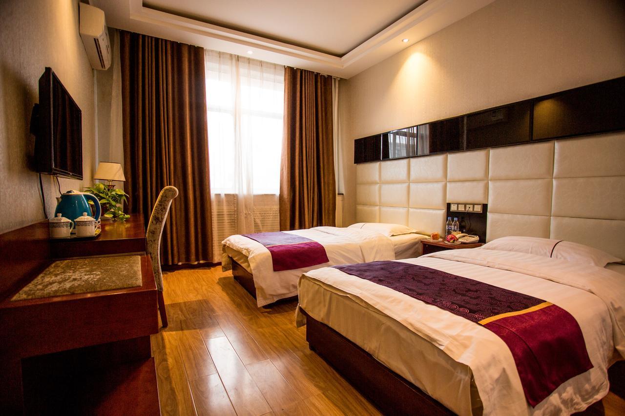 Zhangye Hotel Exterior photo