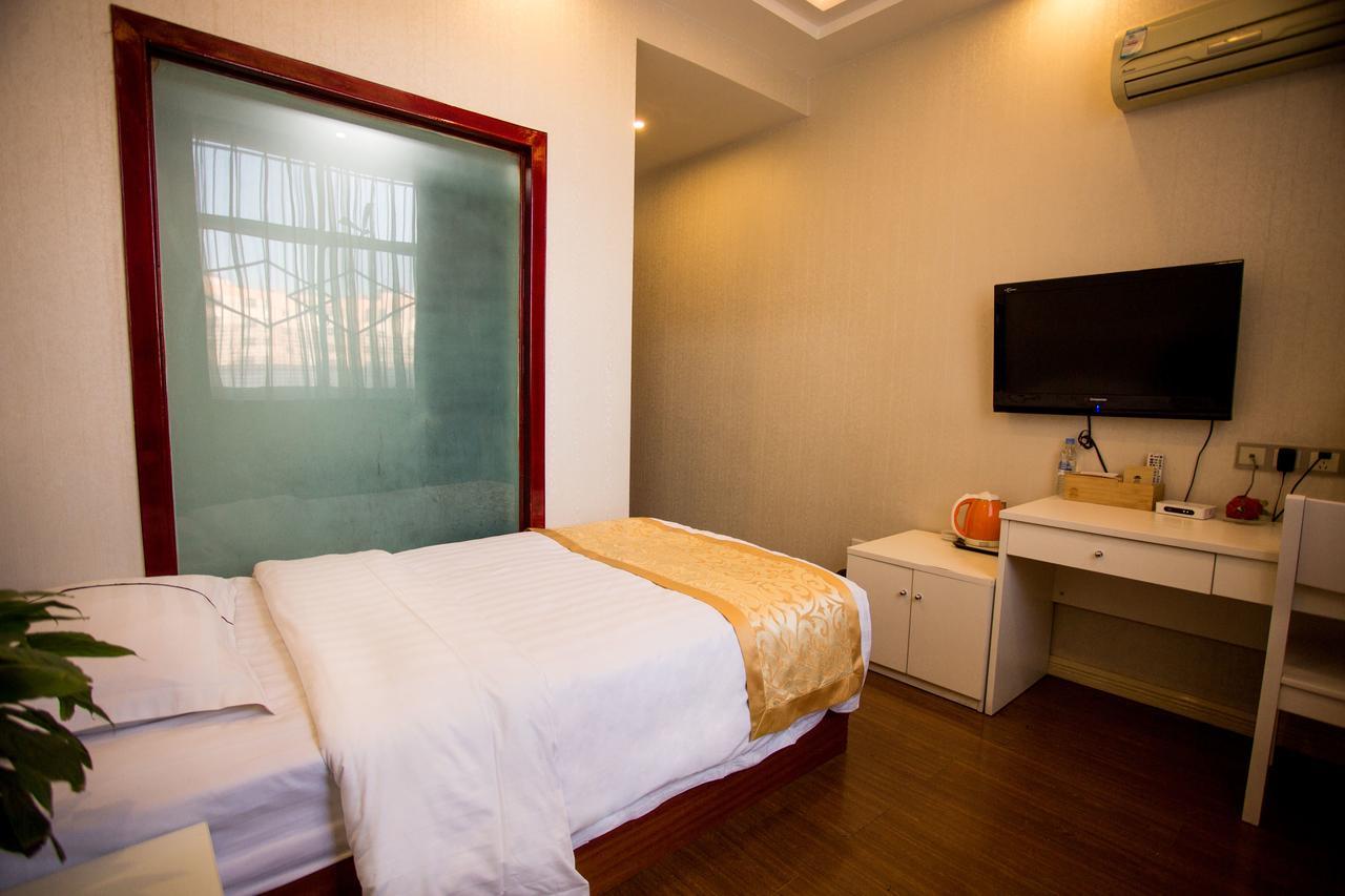 Zhangye Hotel Exterior photo